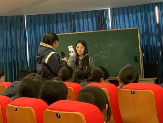 /Users/lianxiang/Desktop/141521740894066_.pic.jpg141521740894066_.pic
