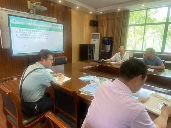 fd839a6620ca6cd0ff48bf9f3b221b75